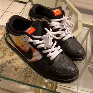 10.5 Nike SB low dunk ray gun
